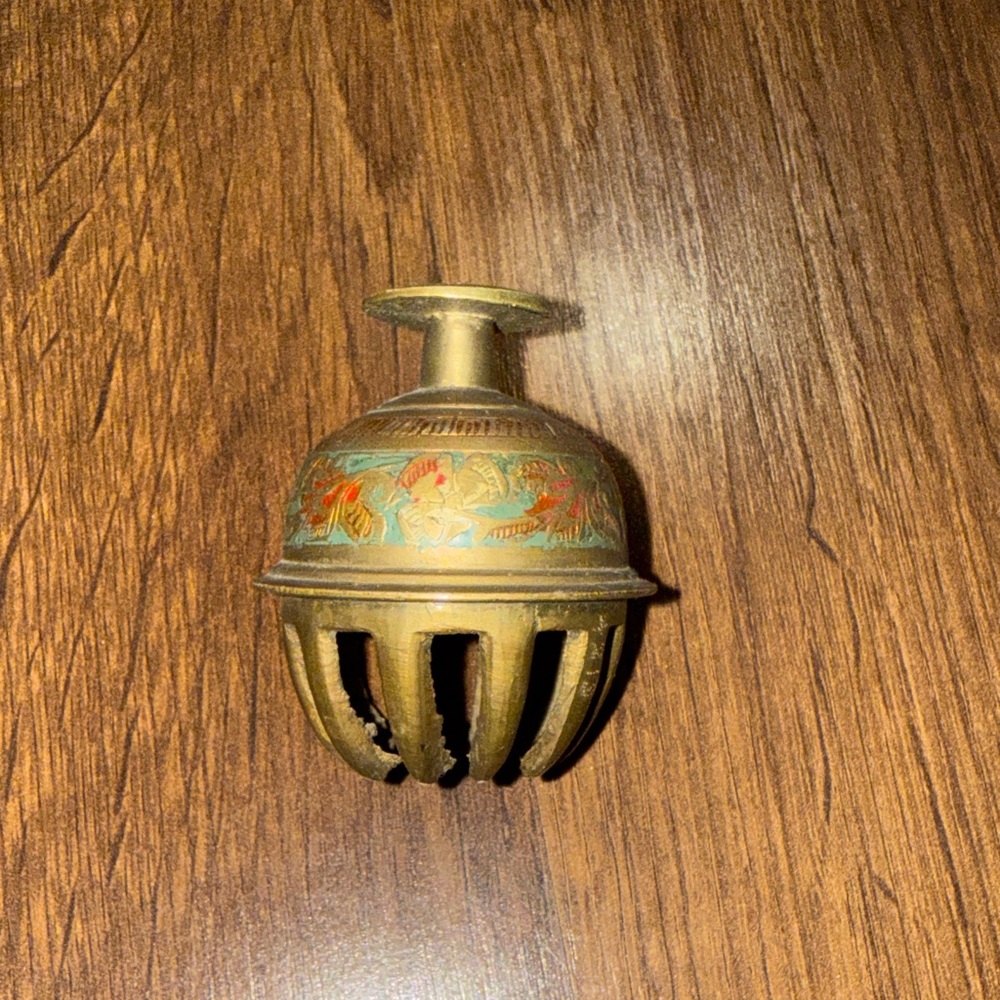 Antique Vintage Brass Decorative Claw Bell - Picture 3 of 7